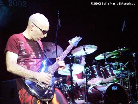 satriani joe